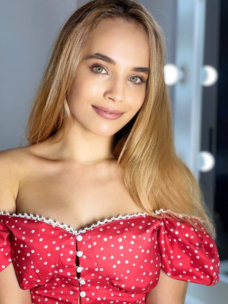 Знакомство с эскорт агентством